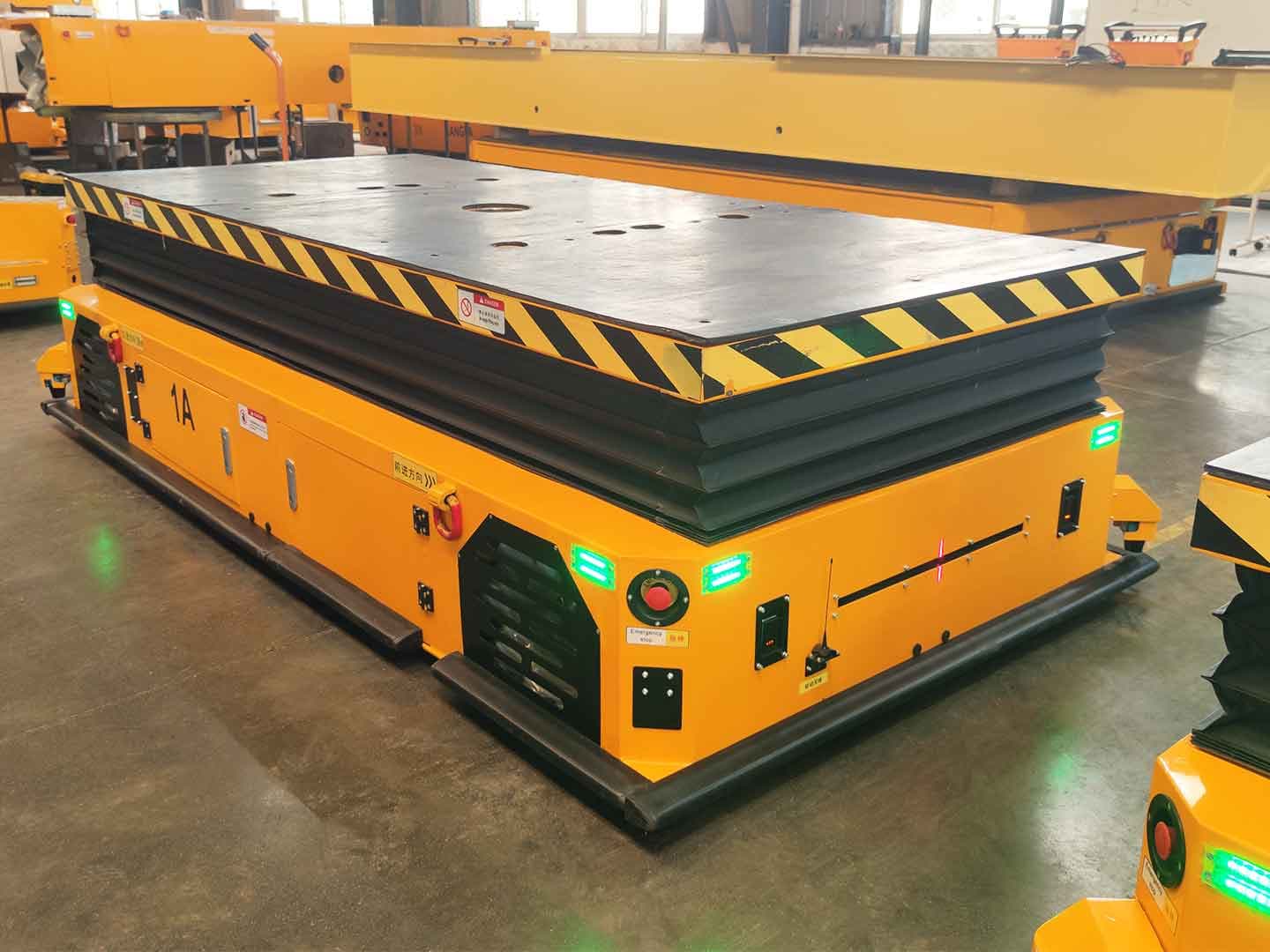 Application of 6-ton dual vehicle linkage transport vehicle for component transportation-1